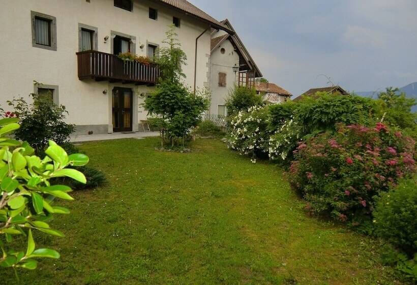 בית מלון כפרי Albergo Diffuso Altopiano Di Lauco