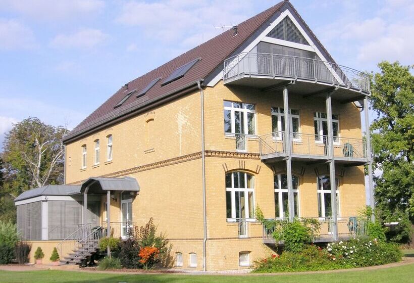 בית מלון כפרי Gästehaus Am Lausitzring