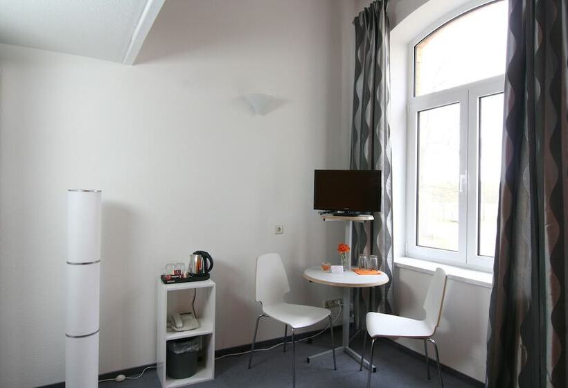 בית מלון כפרי Gästehaus Am Lausitzring