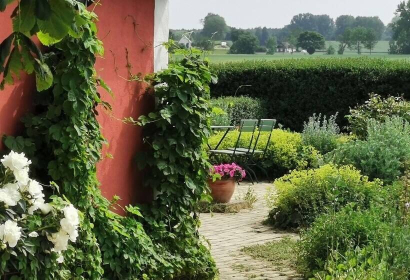 هتل östangård Bed & Breakfast
