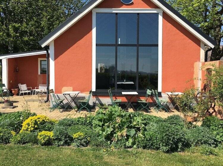 هتل östangård Bed & Breakfast