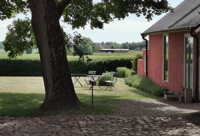 هتل östangård Bed & Breakfast
