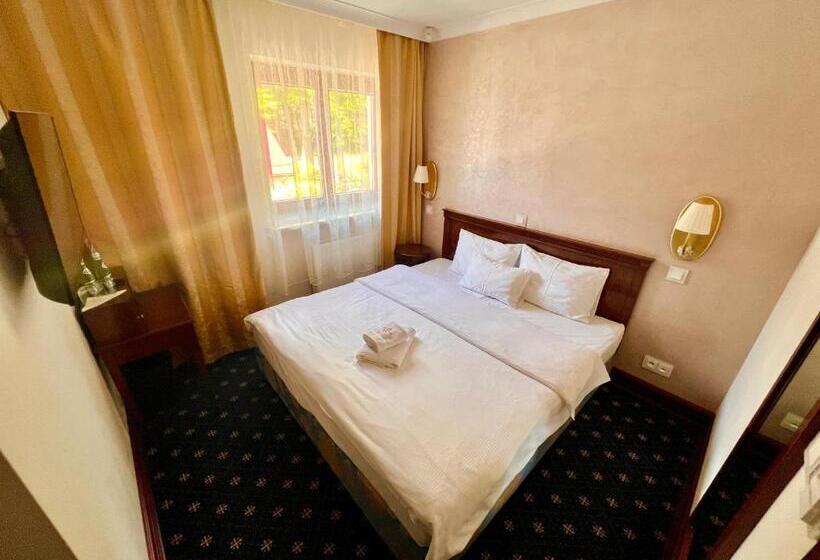 هتل Woźniak Residence