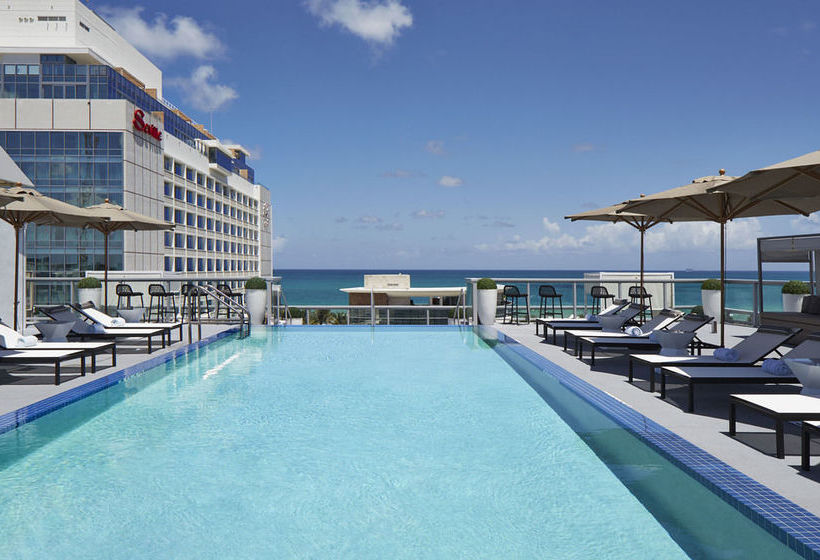 هتل Ac  Miami Beach