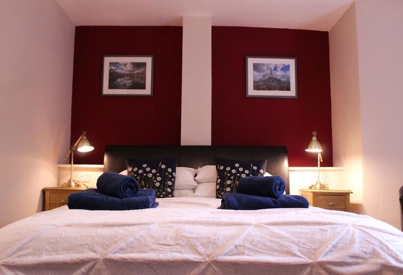 Bed and Breakfast Acomb Lodge