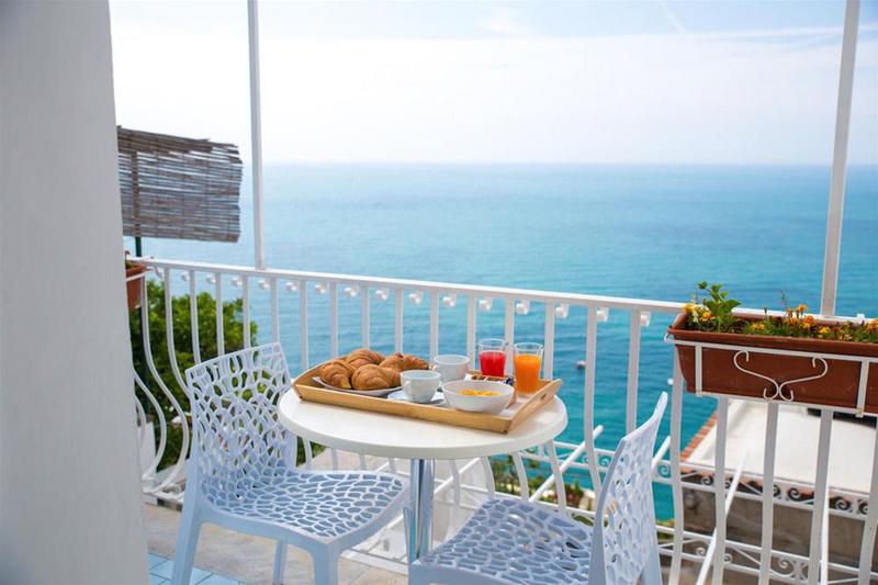 تختخواب و صبحانه Casa Nilde