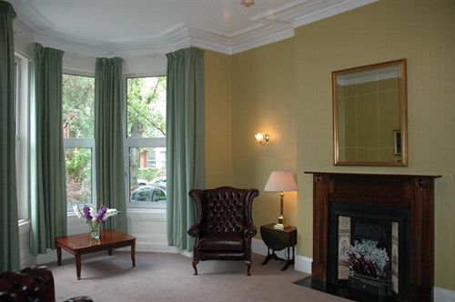 צימר Windermere Guest House