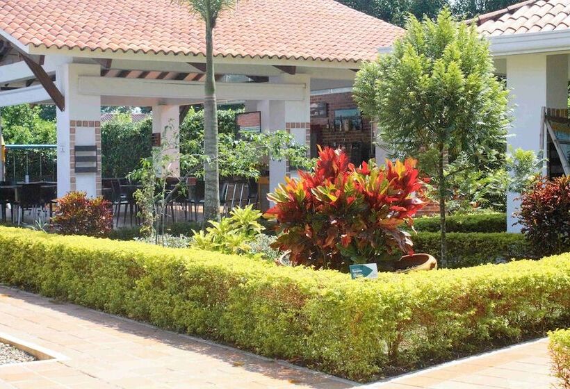 هتل Campestre Duranta