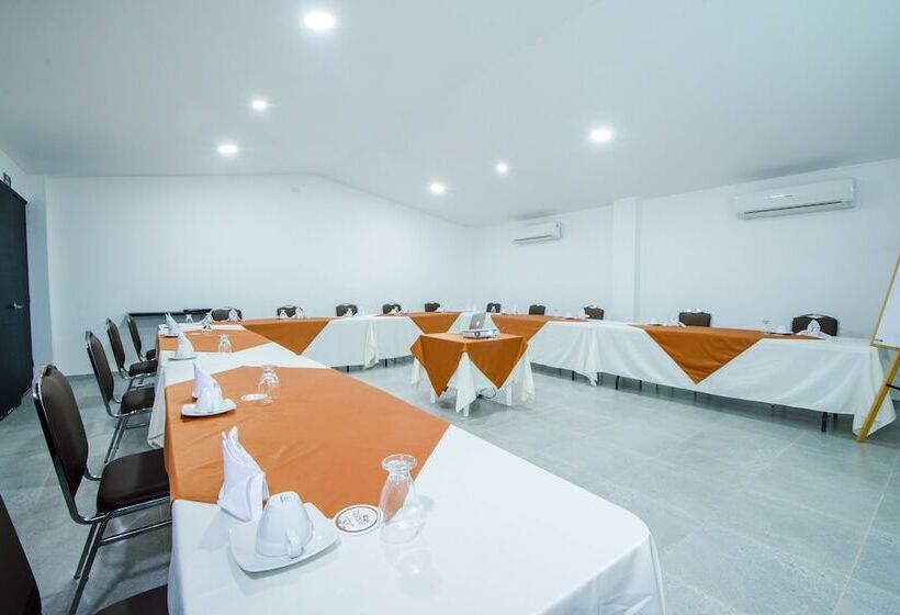 هتل Campestre Duranta