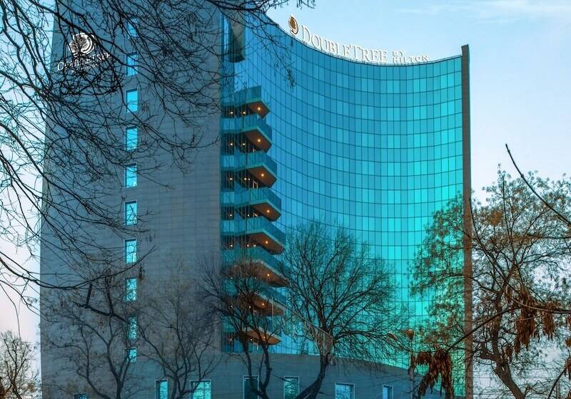 Doubletree By Hilton Hotel Yerevan City Centre
