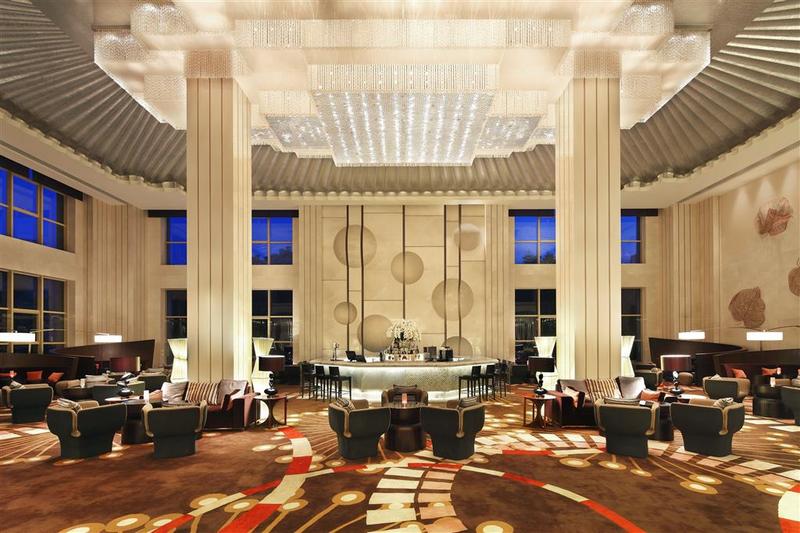 Отель Four Points By Sheraton Luohe