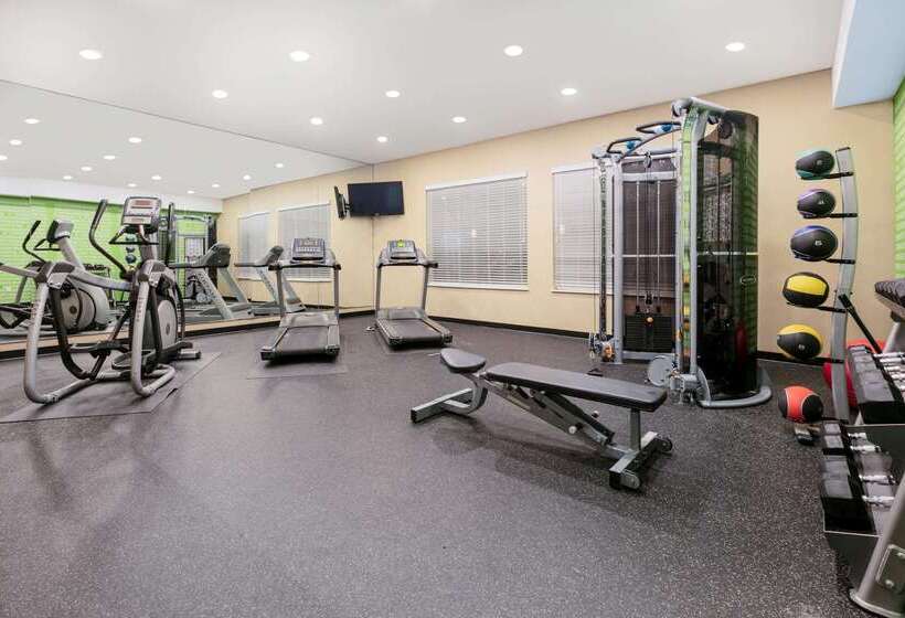 هتل La Quinta By Wyndham Tyler   University Area