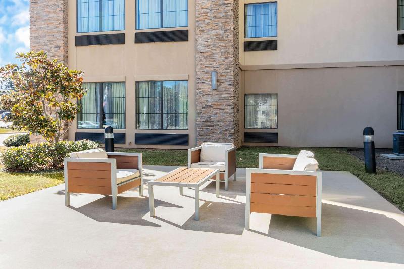 هتل La Quinta By Wyndham Tyler   University Area