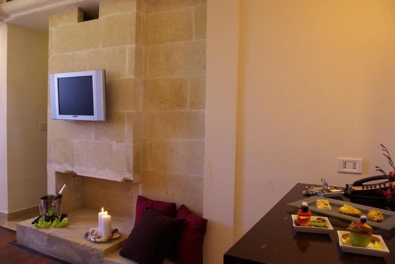 هتل Le Cale D'otranto Beach Resort