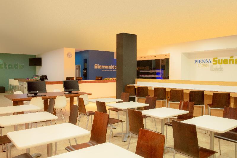 ホテル One Cancun Centro