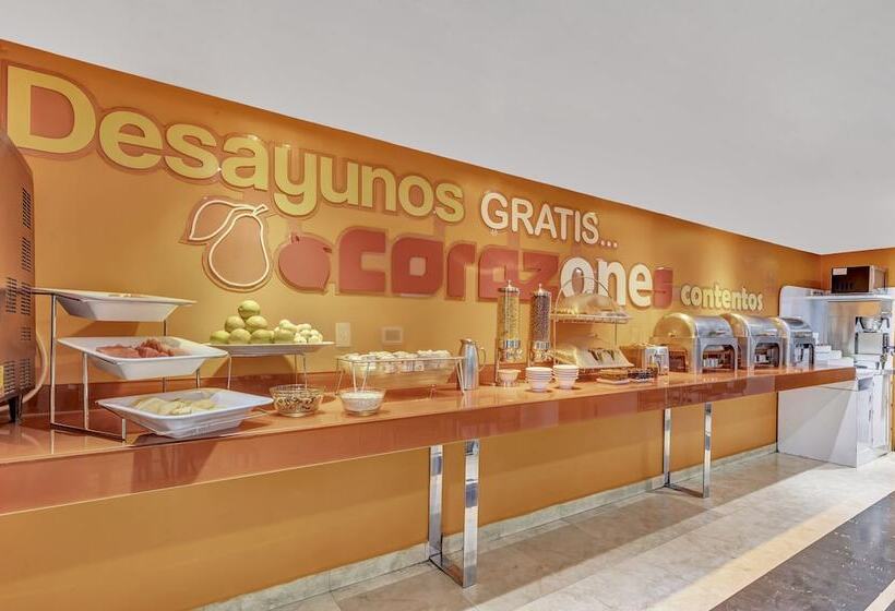 ホテル One Ciudad De Mexico Alameda