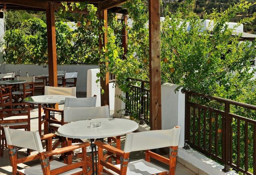 호텔 Porto Delfino Retreat
