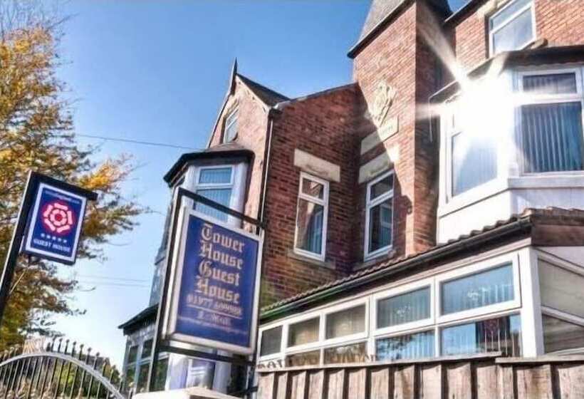 펜션 Tower House Executive Guest House