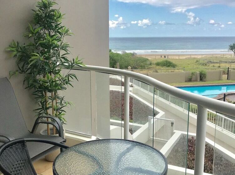 Regency On The Beach