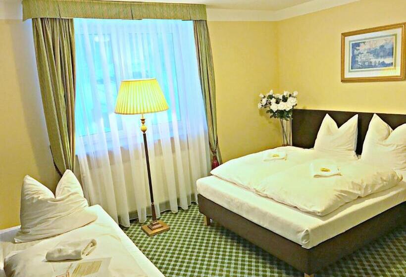 酒店 Pensjonat Belvedere