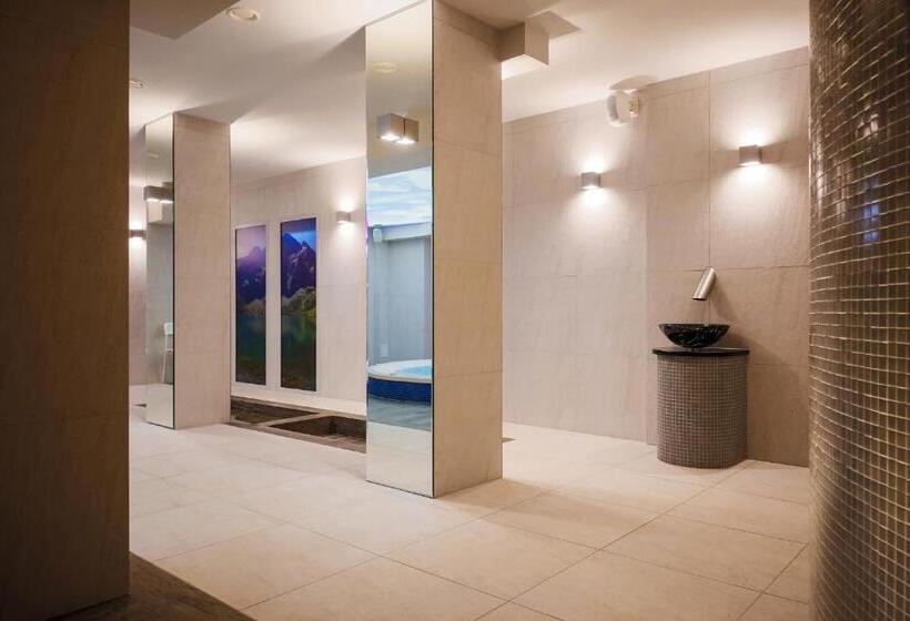 هتل Nat Bukowina Tatrzańska