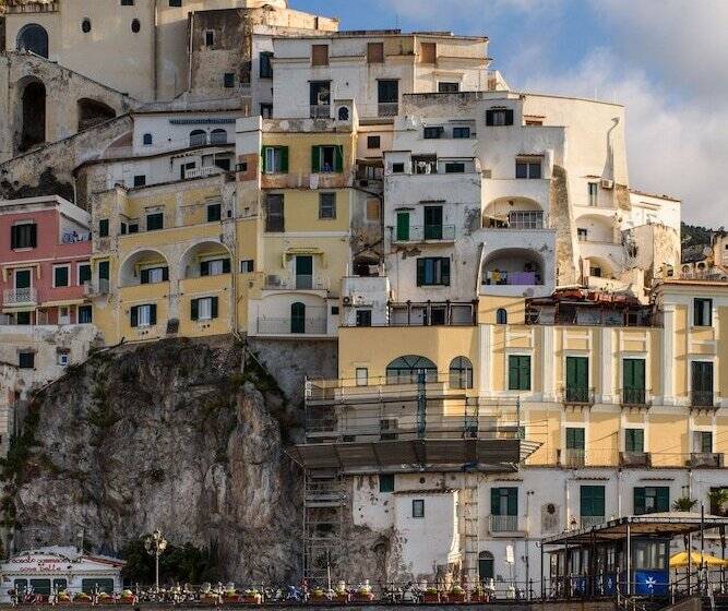 تختخواب و صبحانه Vista D  Amalfi