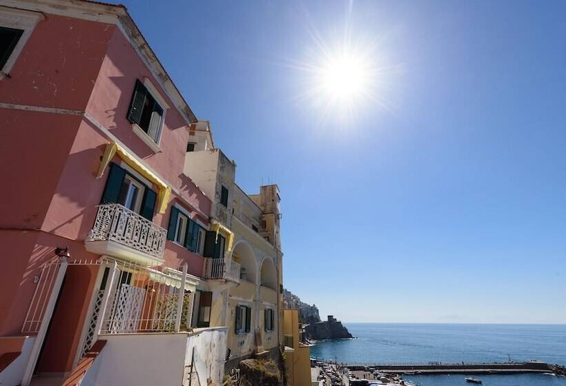تختخواب و صبحانه Vista D  Amalfi