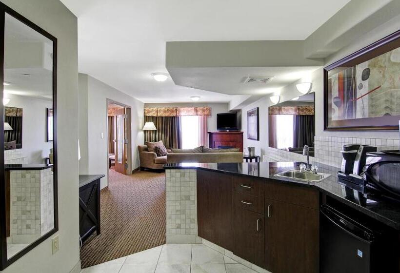 فندق Coast Weyburn