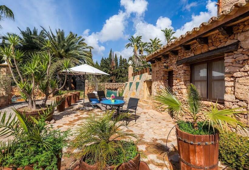 فندق Es Revellar Art Resort  Adults Only