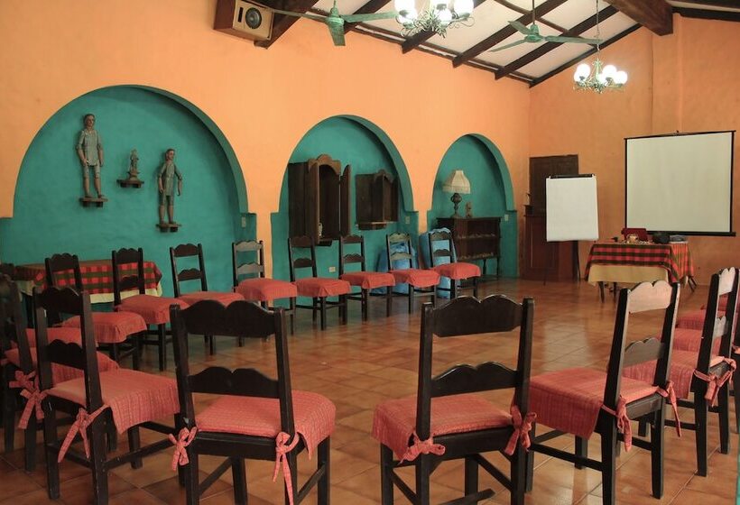 هتل La Posada De Suchitlan