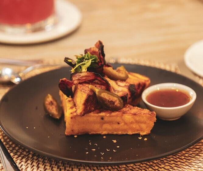 בית מלון כפרי Otjiwa Safari Lodge