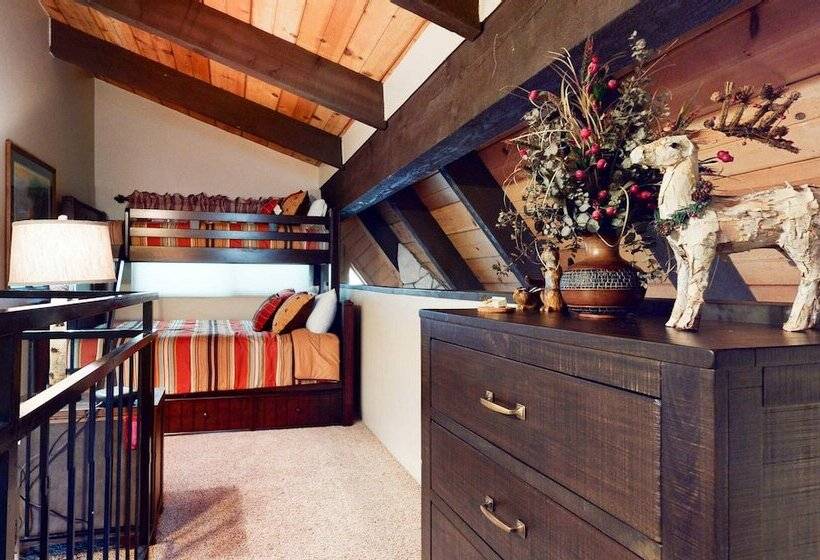 Mammoth View Villas   Near Hike/bike Trails!