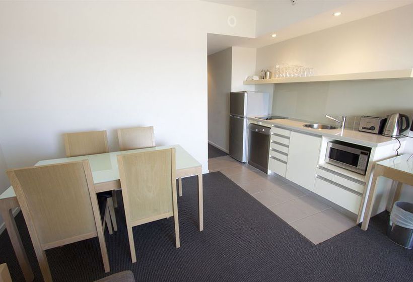 Darwin Executive Suites & Free Car