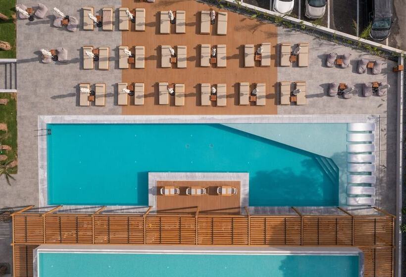 ホテル Georgioupolis Suites