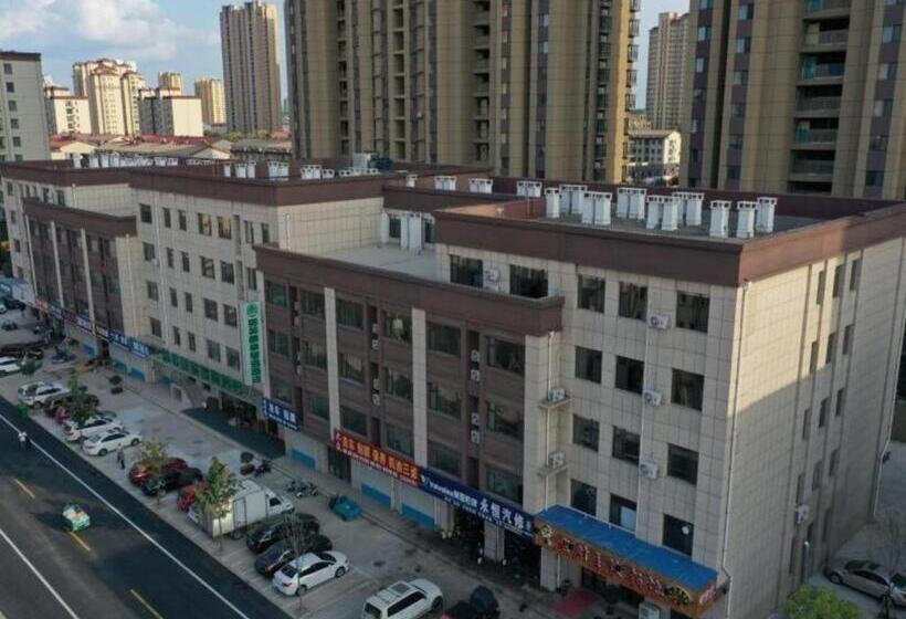 هتل Green Tree Inn Express Weifang Zhucheng Longyuan Shangcheng