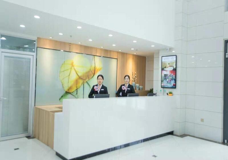 فندق Greentree Inn Liaocheng Xin County Bus Station