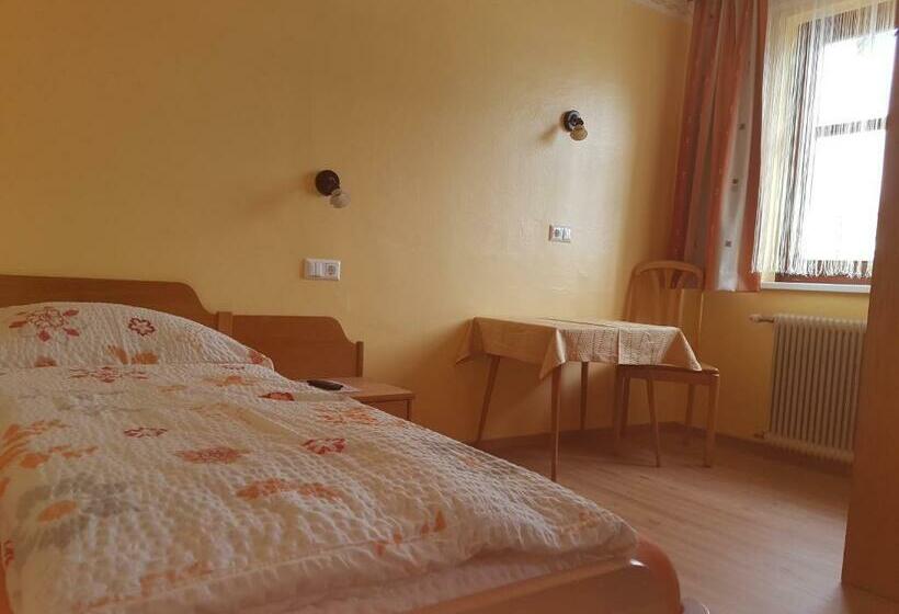 旅馆 Gasthof Zentral