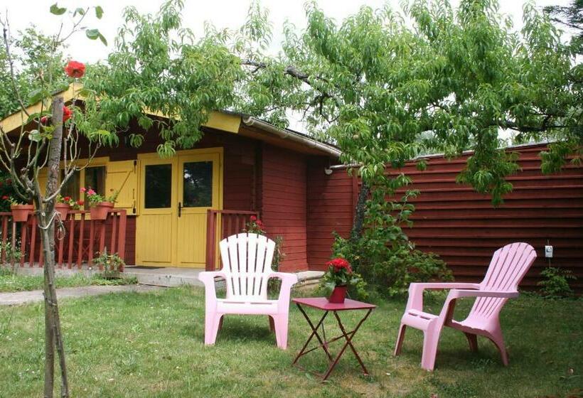 ベッドアンドブレックファースト Chalet Aux Pied Des Vignes
