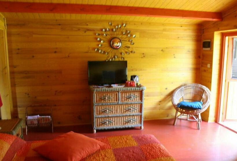 ベッドアンドブレックファースト Chalet Aux Pied Des Vignes
