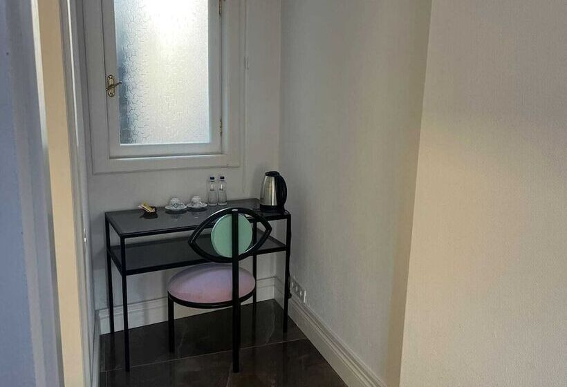 هتل House Of Good Things