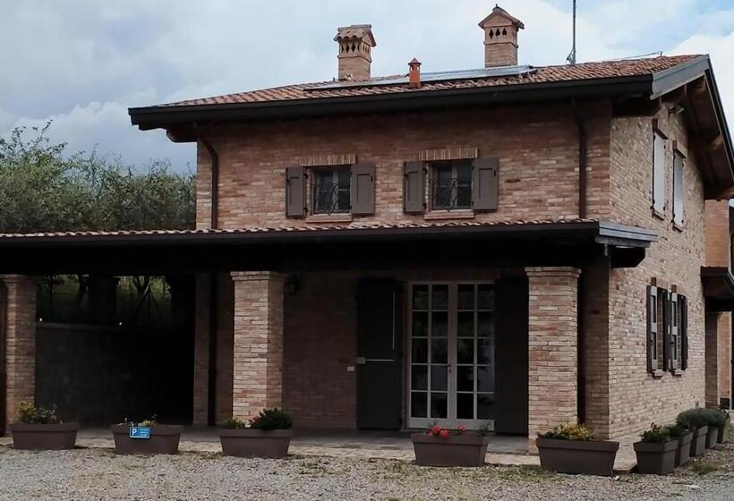 هاستل Affittacamere Maranello Locanda Moca