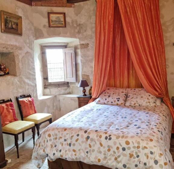 مبيت وإفطار Château De La Cressonnière