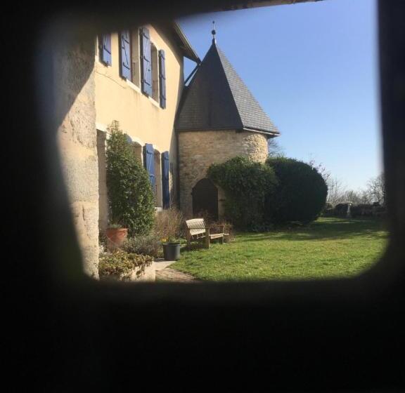 住宿加早餐  Château De Sothonod