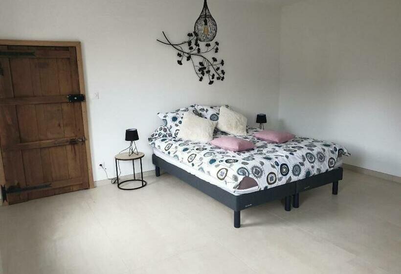 Bed and Breakfast La Clef Des Champs