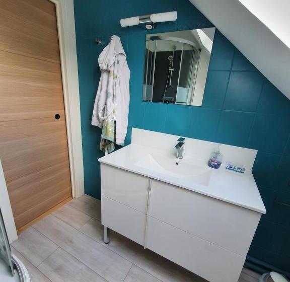 ベッドアンドブレックファースト La Maison Du Roi Vives Eaux
