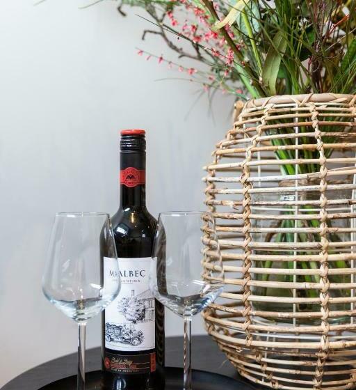 مبيت وإفطار Weeruusz