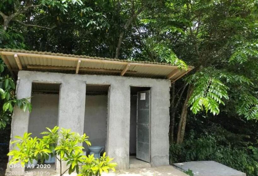 Camp Paraiso Resort