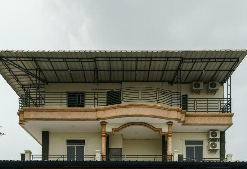 Отель Koolkost Syariah Near Rs Sari Asih Sangiang
