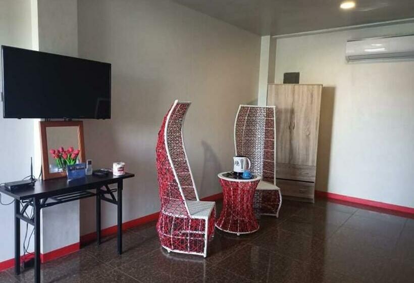호텔 Mbu Suites Bed N Breakfast Redpartner