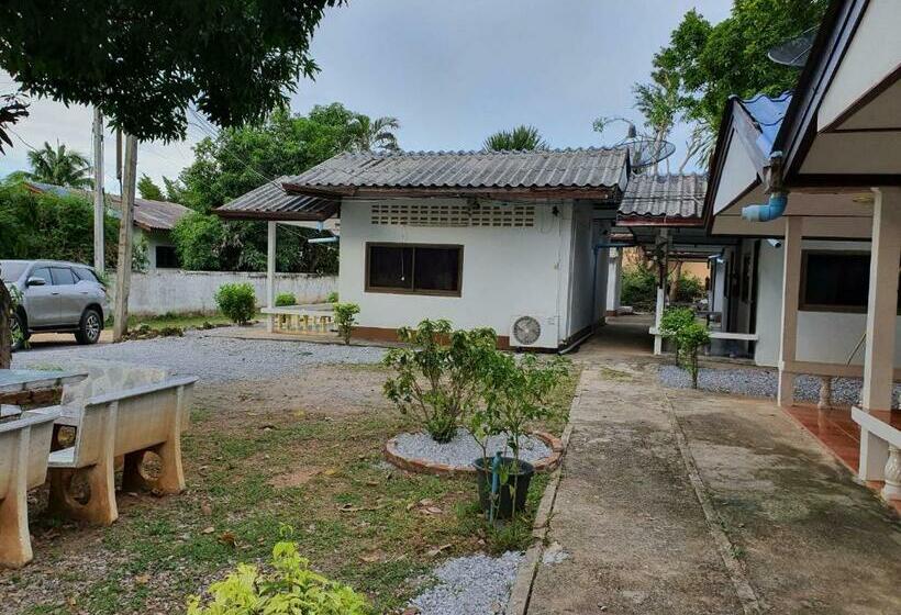 호텔 Pineapple Resort